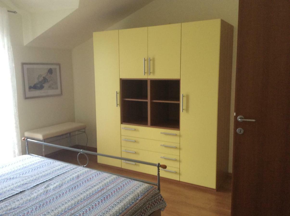 Apartmani Katarina Бол Экстерьер фото